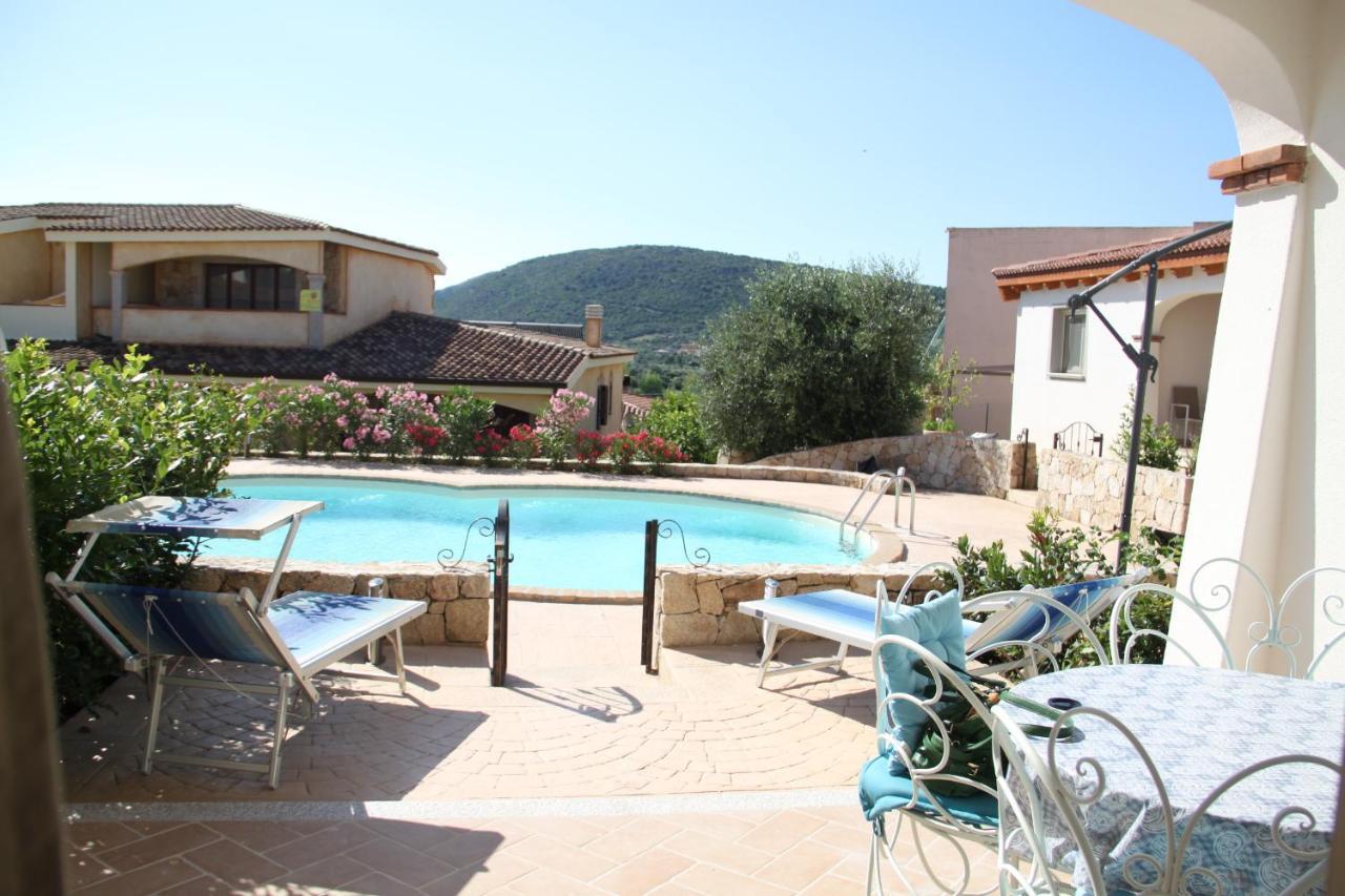 Mediterranean Sea Shell Pool House Budoni Exteriör bild